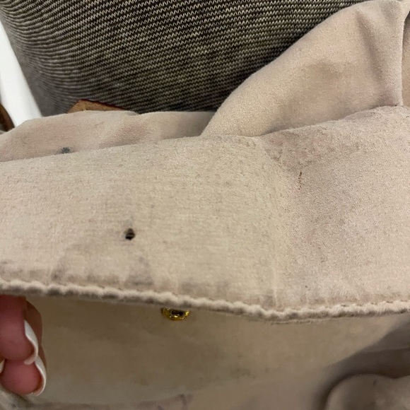 Louis Vuitton Monogram Galleria Pm - Picture 8 of 16